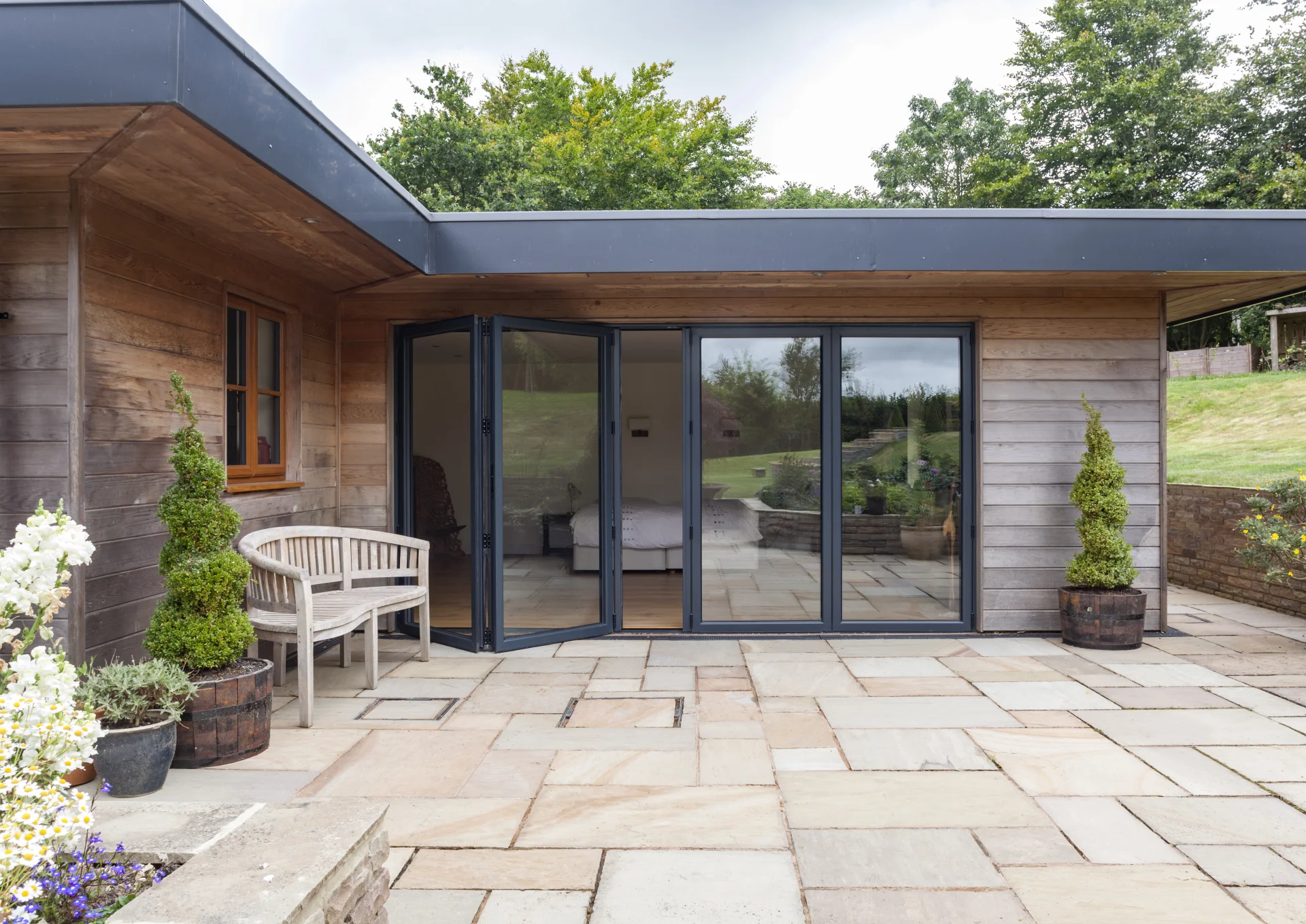 5-Panel Aluminium Bifold - Visofold 6000